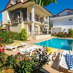 Villa Infinity Opal