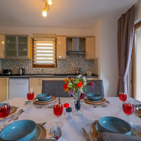 Villa Infinity Opal *