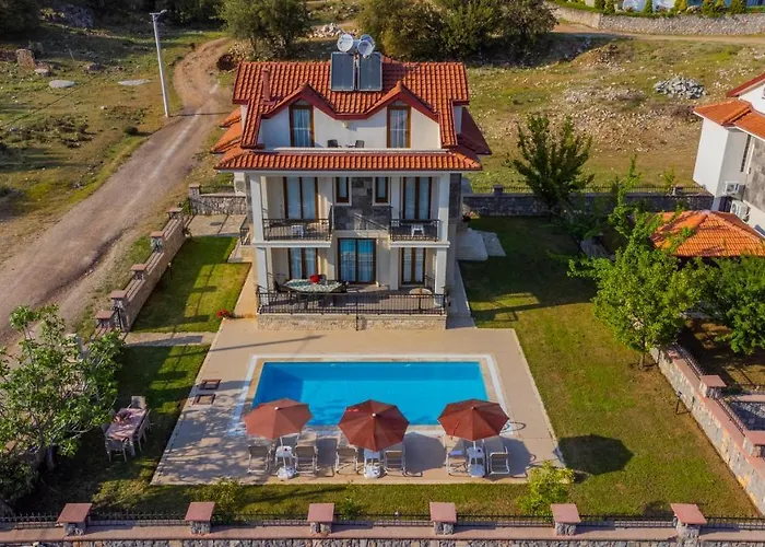Villa Infinity Opal