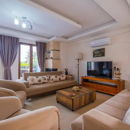 Infinity Opal אולודניץ