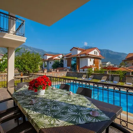 Infinity Opal וילה *