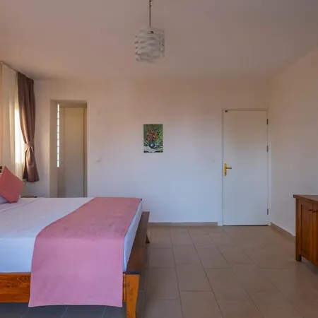 Infinity Opal וילה *