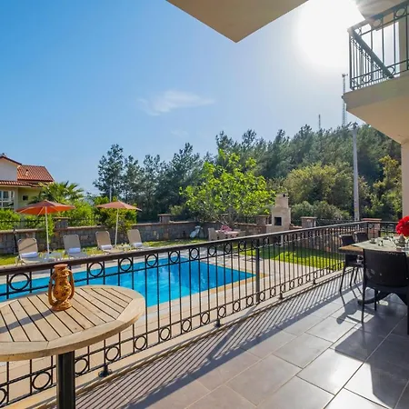 Infinity Opal וילה